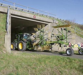 Swadro-Side-Delivery-Transport-Position-Krone-Australia